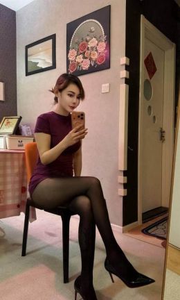 朝阳身材高挑热情服务老师