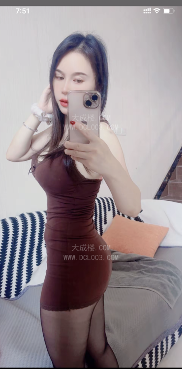 佛山舌吻丰满妹子