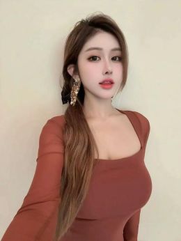 沈阳天生媚骨的东北大美妞