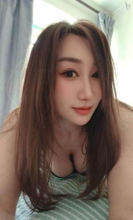 朝阳风骚性感身材小姐姐