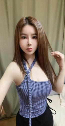 龙岗后入包臀裙小姨子