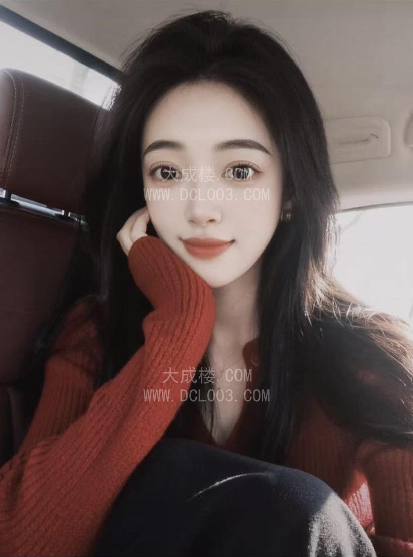 南京南站颜值欲女