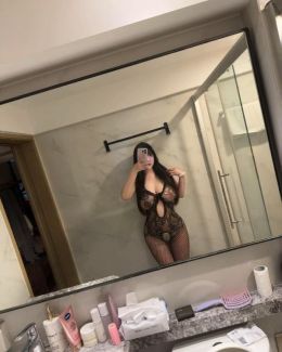 番禺丰满大奶妹钰钰