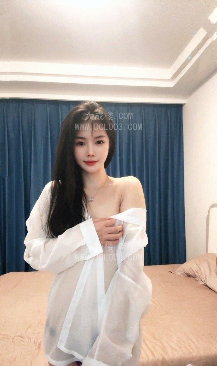 白云风骚服务型御姐