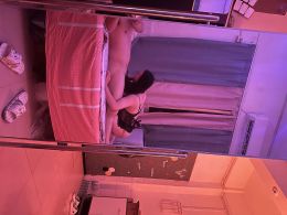 宝安大奶苗条少妇