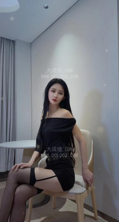 龙华雪雪大美女