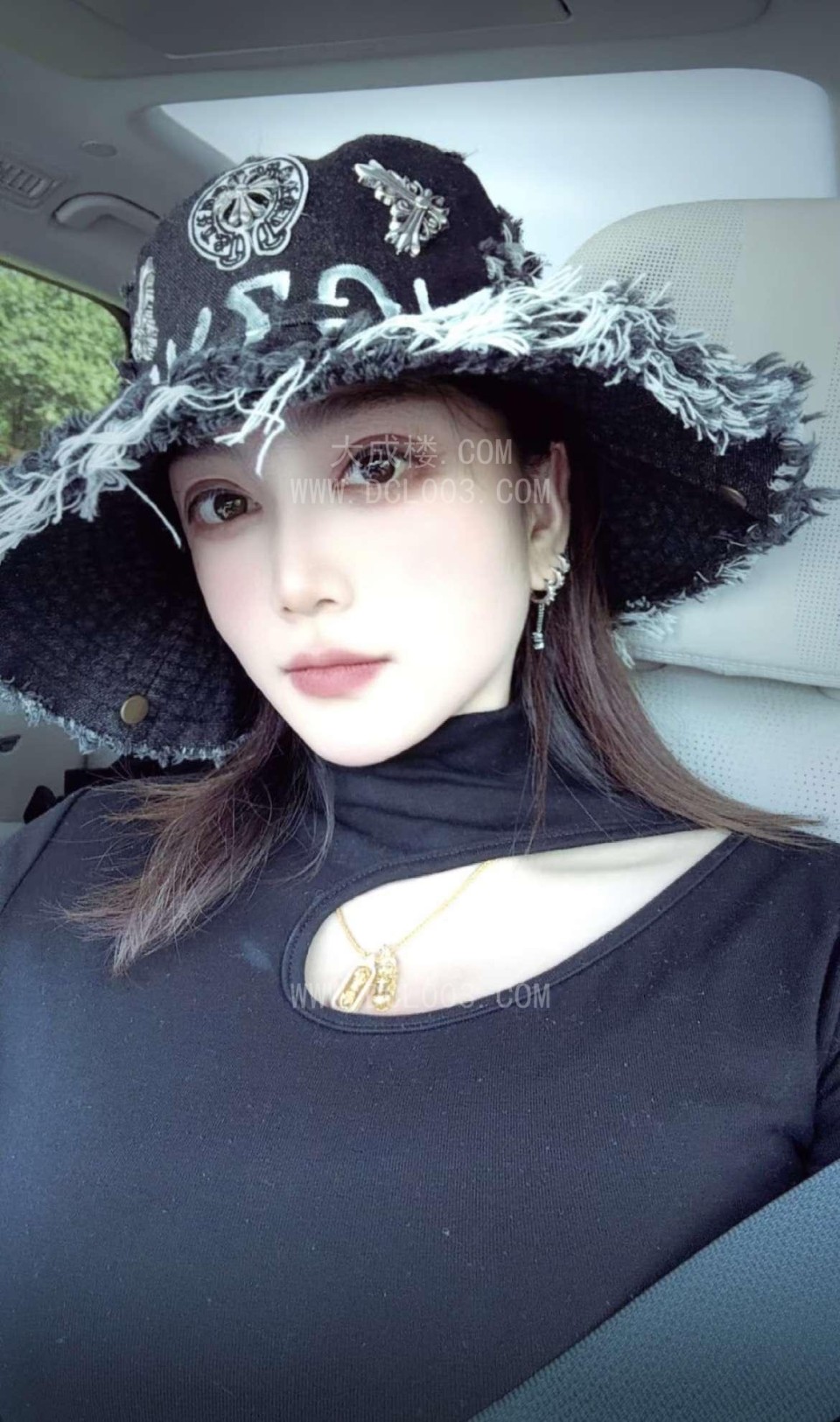 南京夫子庙大胸美女