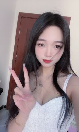 郑州苗条嫩妹彤彤