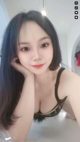 天河车陂舌吻小姐姐