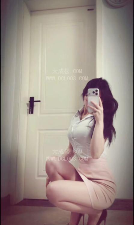 闵行丰满零零后小妹