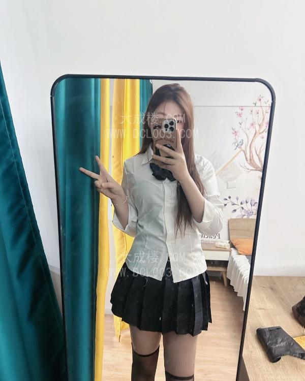 武汉清纯大胸配合小妹妹