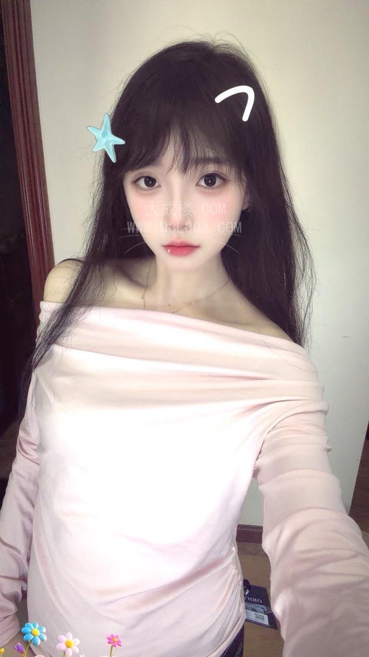 朝阳颜值清纯大胸小妹妹