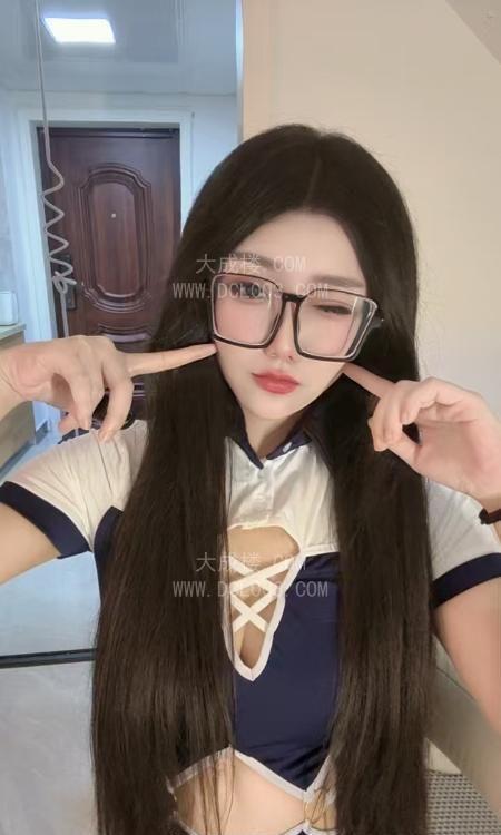 普陀性感制服小女友
