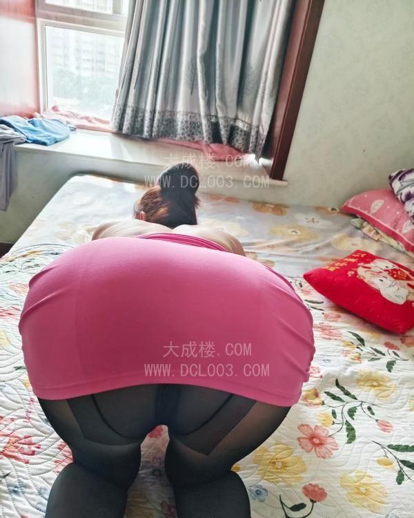 西安龙首原大胸性感姐姐
