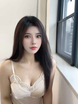 朝阳性感销魂长腿大胸妹