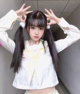 静安清纯二次元颜值嫩妹