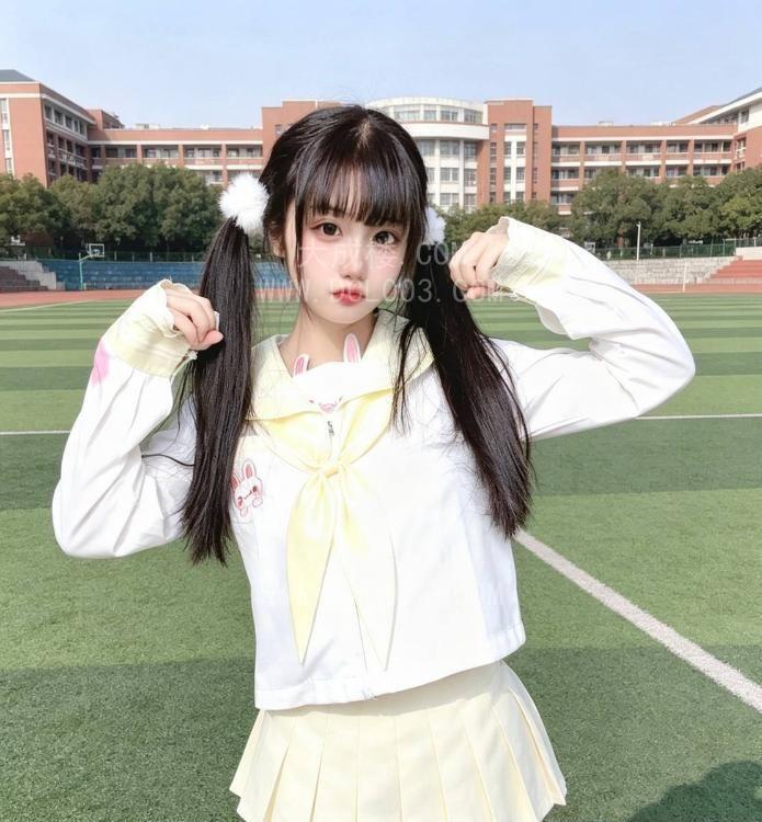 静安清纯二次元颜值嫩妹
