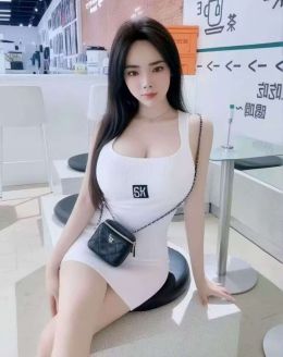 白云颜值大胸女友感静静