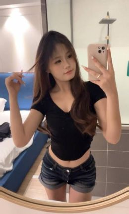 闵行零零后小妹瑶瑶