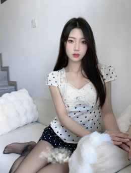 朝阳反差御姐水多身材好