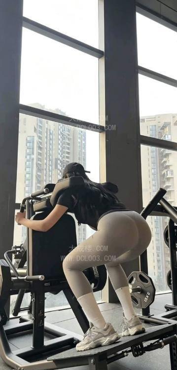 宁波肥臀大胸小妈