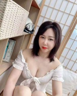 黄岛长腿大奶少妇
