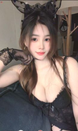 郑州好身材御姐芯芯