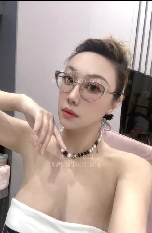 越秀个人璐瑶