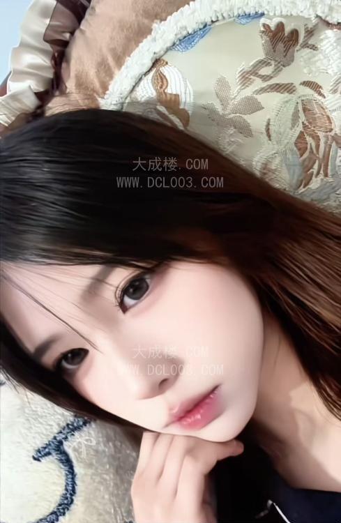 番禺邻家有女初长成