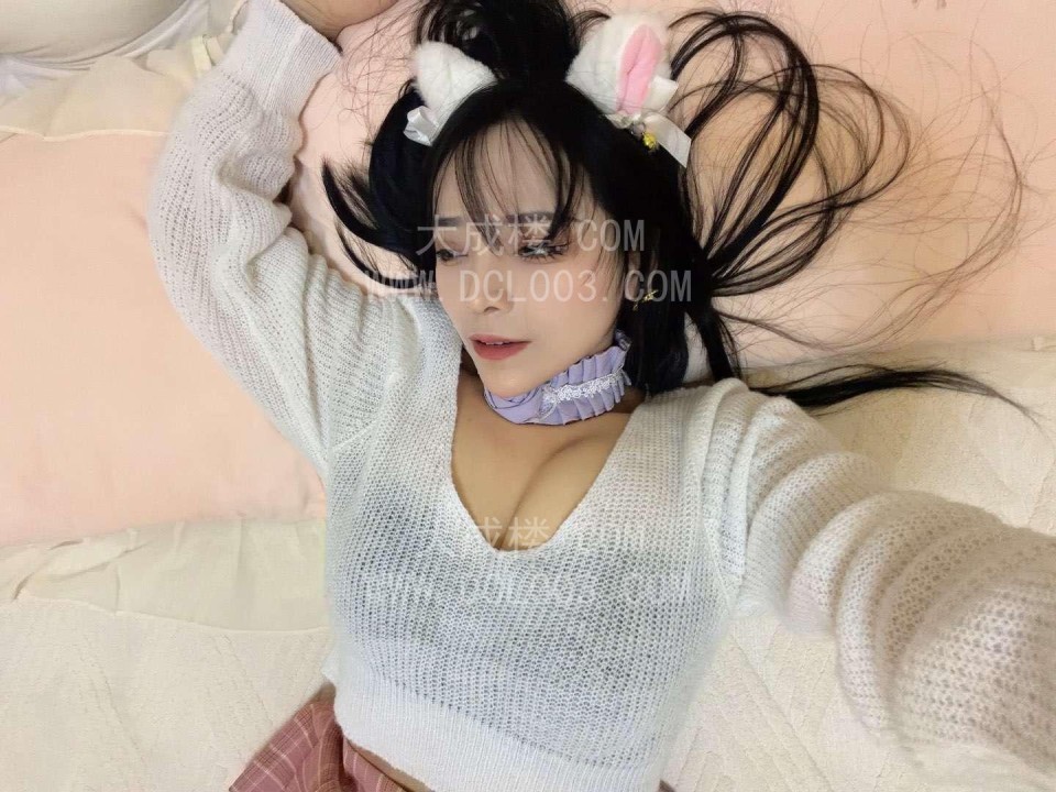 南京性感美乳小萝莉