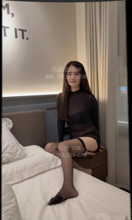 海珠性感大长腿御姐