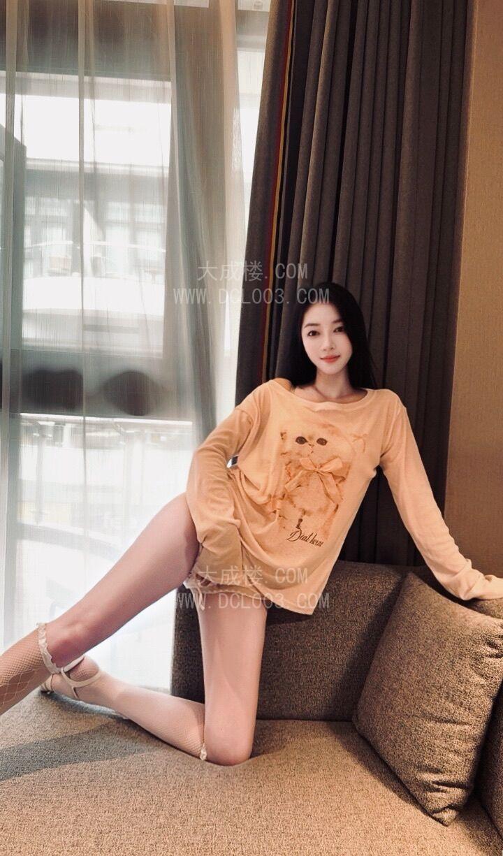 天河美乳服务系诗诗