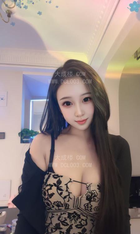 普陀大胸风骚小姐姐