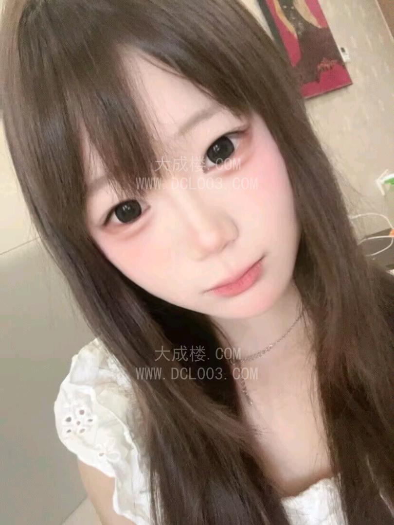 无锡肤白貌美小萝莉