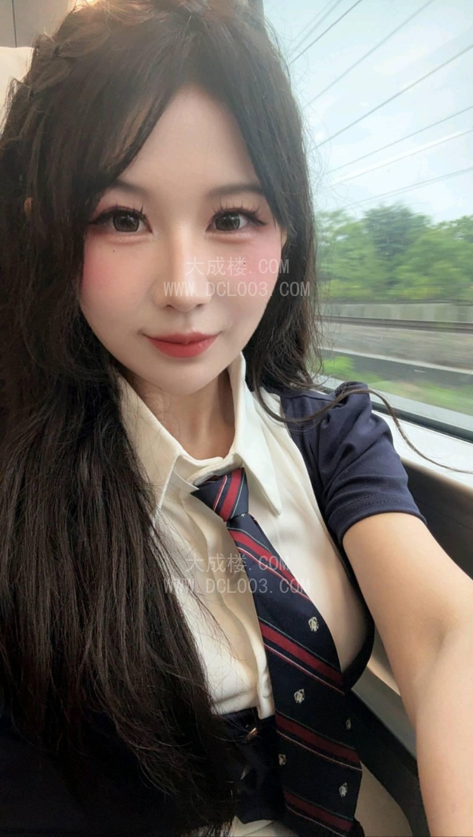 武汉洪山大胸小姐姐