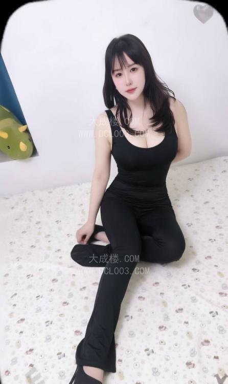 成都D奶白皮少妇