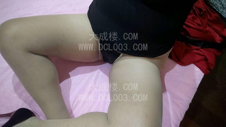 津南良家大奶丝袜御姐
