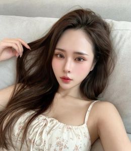渝北红土地轻轨站附近小娜