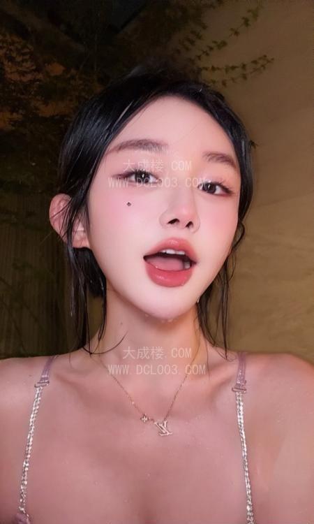 朝阳爆乳小湿姐