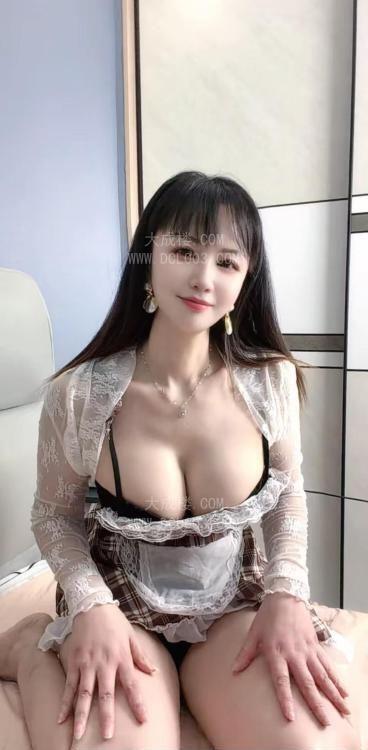 杭州上城大胸翘臀甜甜