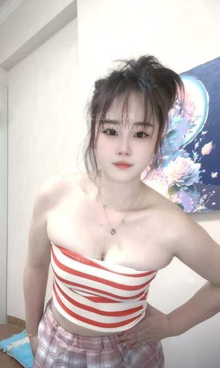 龙华水多骚妹暖暖