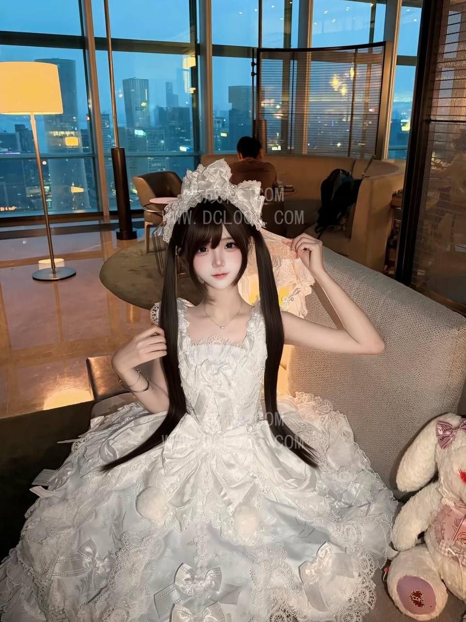杭州东站高颜白虎萝莉