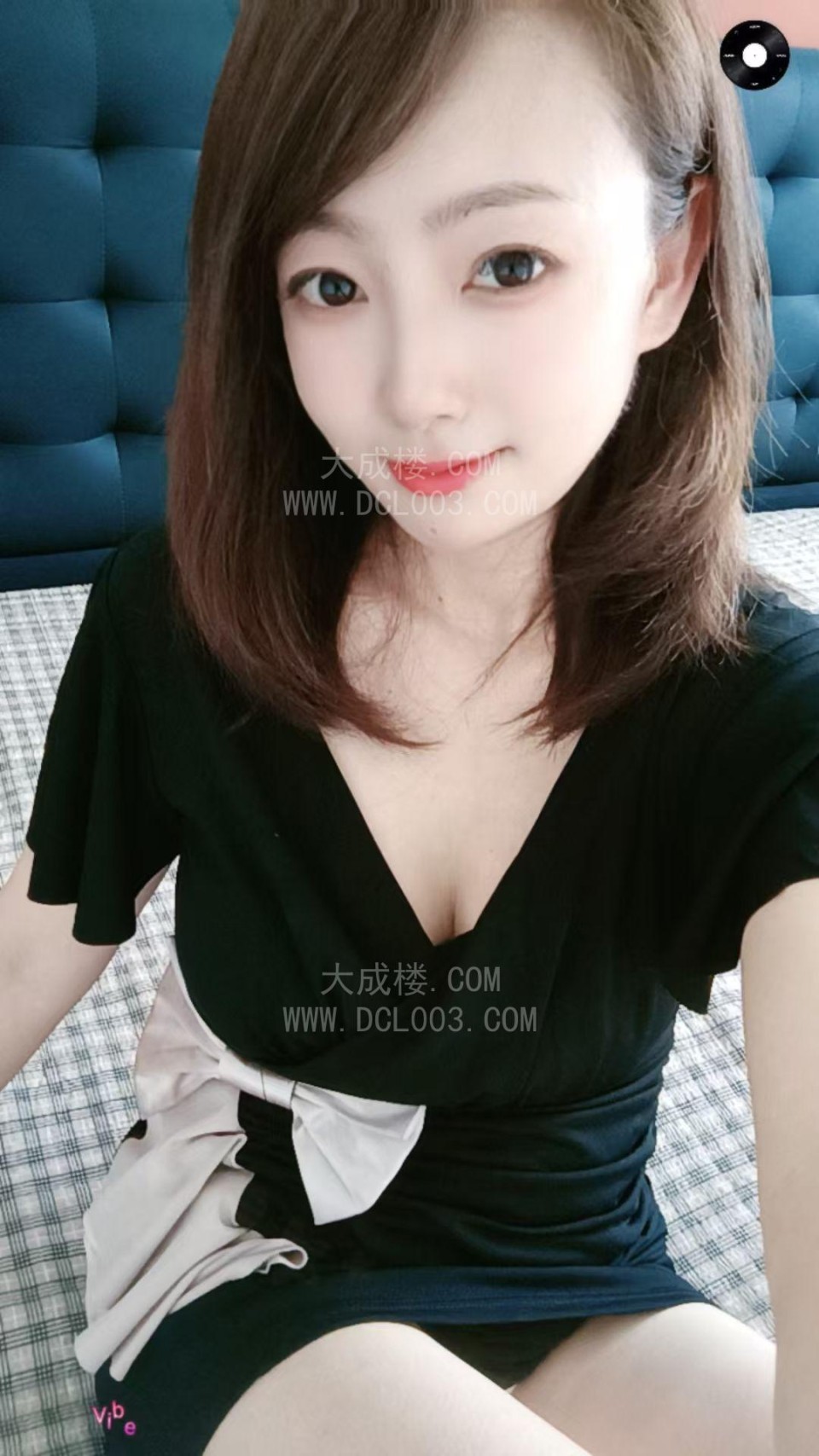 津南娇小可人妹子