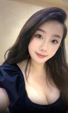 呼和浩特新城魅惑黑丝巨乳小姨子