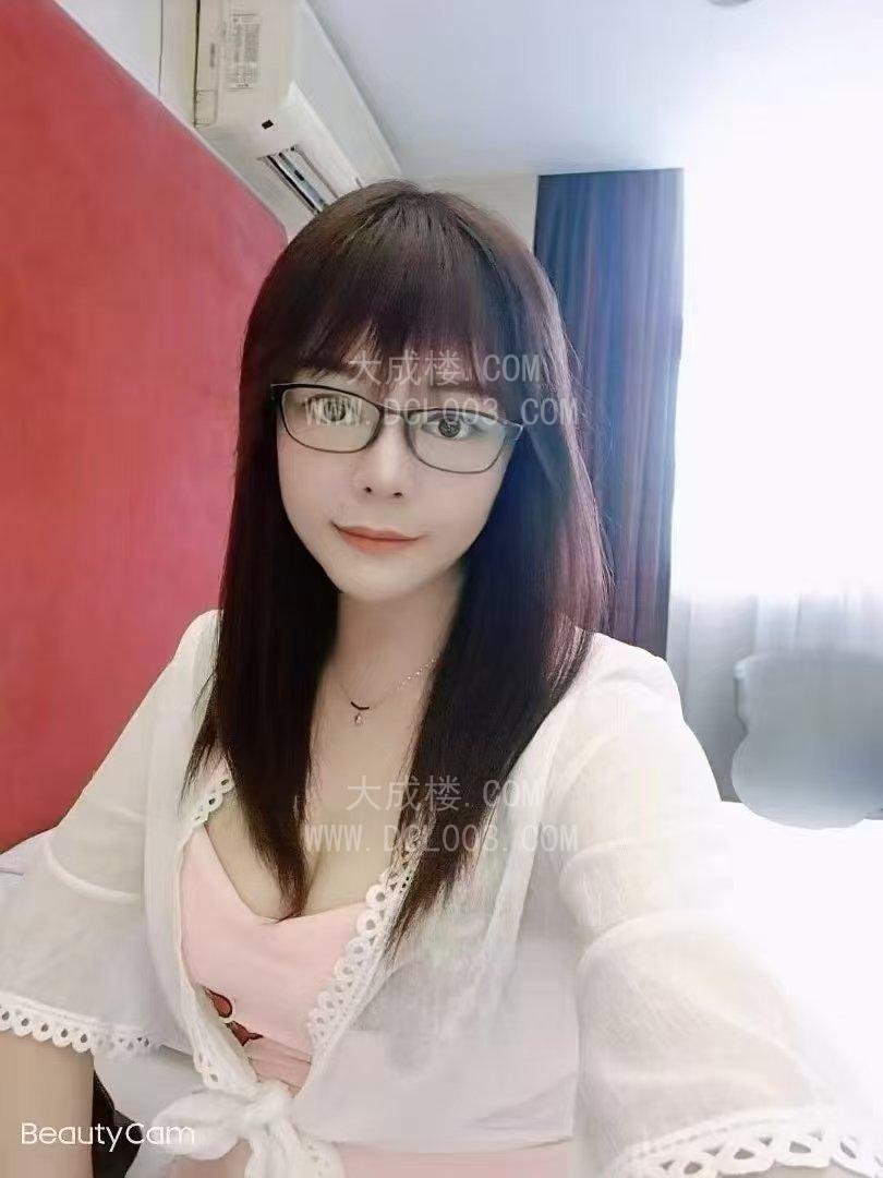 南宁颜值大奶美御姐