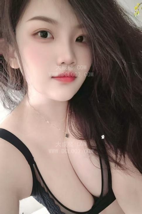 天河大胸玫瑰