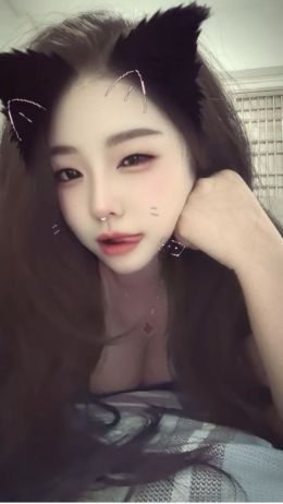 光明公明大胸妹