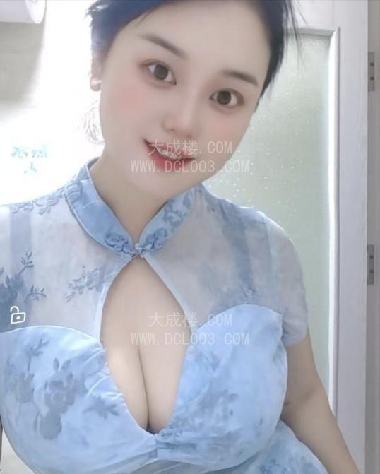 巨乳风骚小奶牛