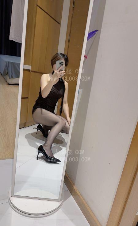余杭健谈小姐姐