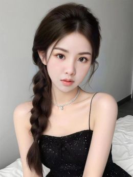 越秀晴儿沙漏腰臀翘可御可甜满足小要求